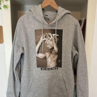 2PAC Hoodie „ONLY GOD CAN JUDGE ME“  
