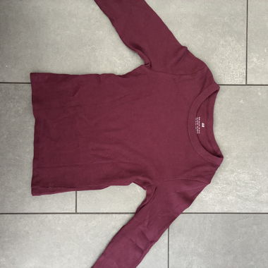 T-shirt manches longues H&M en bordeaux/rouge vin