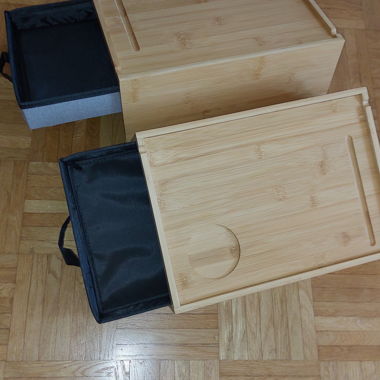 2 tables de chevet en bambou