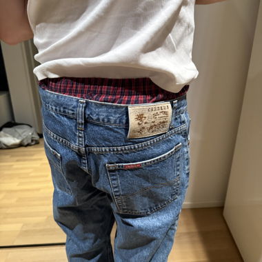 jeans