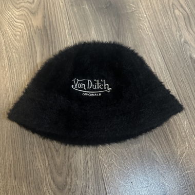 Cappello secchiello Von Dutch