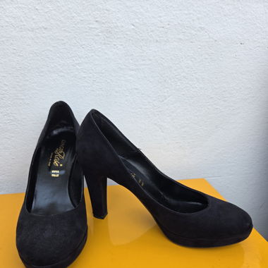 Scarpe nere vera pelle