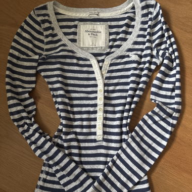 Abercrombie & Fitch Longsleeve
