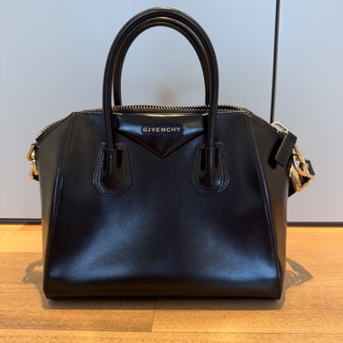 Givenchy Antigona