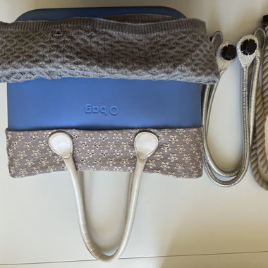 Borsa O bag blu con manici