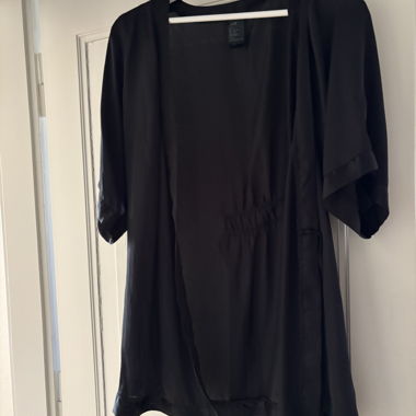 Black lingerie kimono 