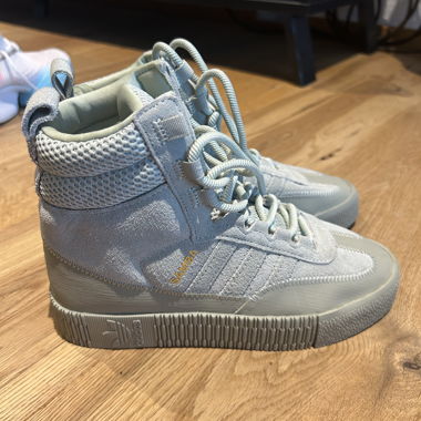 Bottes de basket Adidas Samba kaki