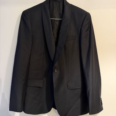 Black BOSS Tuxedo, Size 50