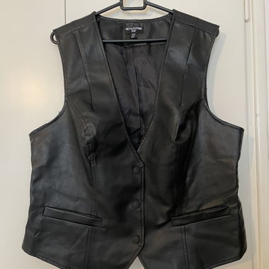 Gillet sans manche similicuir 