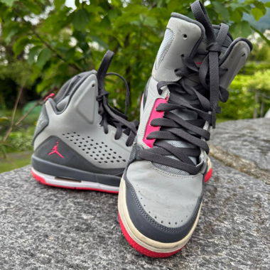 Jordan sneakers grigie/rosa