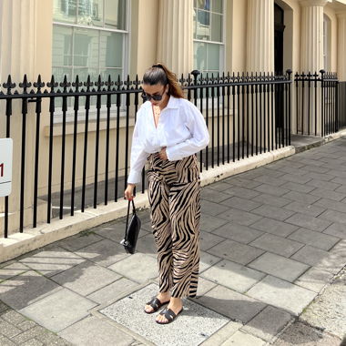 Stoffhose (zebra-print aus Viskose)
