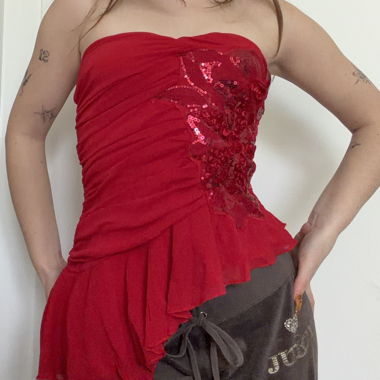 Top con paillettes y2k