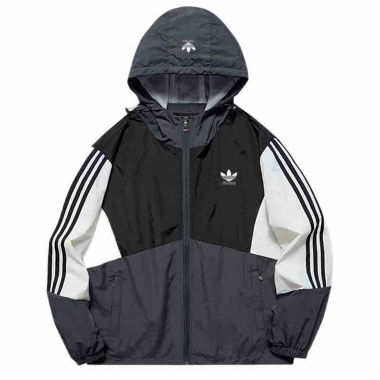 Giacca antivento Adidas con cappuccio