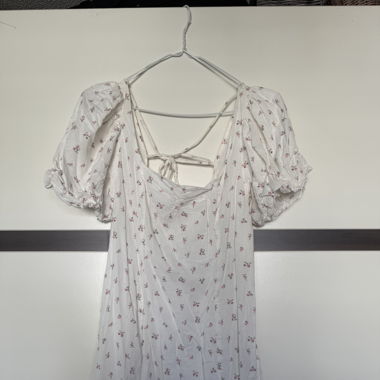 FLORAL SUMMER DRESS