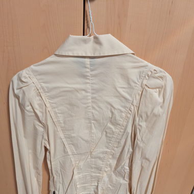 Weisse Bluse