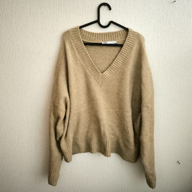 cozy sweater/ pullover
