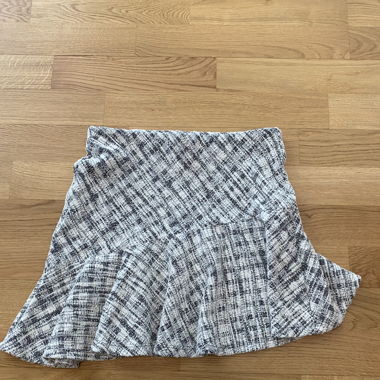 Minirock asymmetrisch / weiss / schwarz