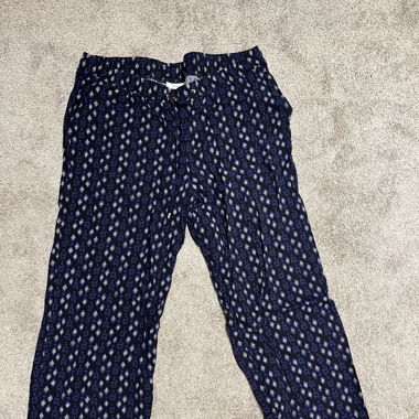 Gemusterte Stoffhose