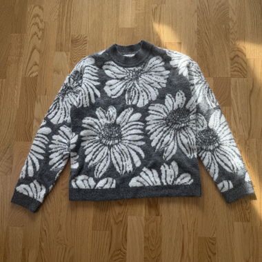 JDY Pullover grau weiss Blumen Grösse S