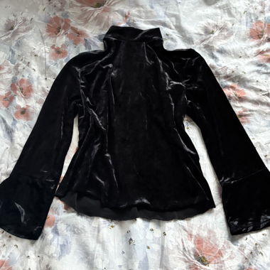 Black velvet long bell sleeve shirt 