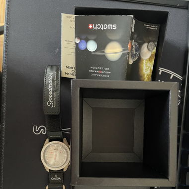 Montre moonwatch 