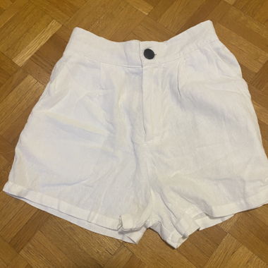 Short blanc