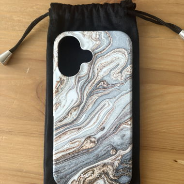 I Phone 16 Burga Coque