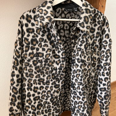 Giacca con motivo leopardato
