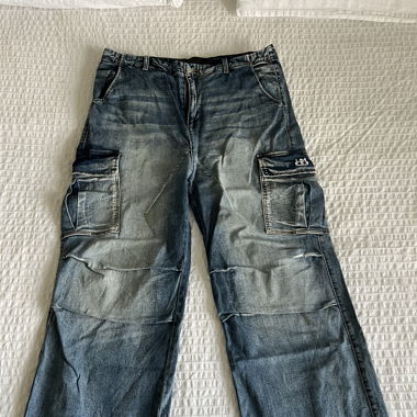 HAPPY MEMORIES DON‘T DIE Cargo Denim