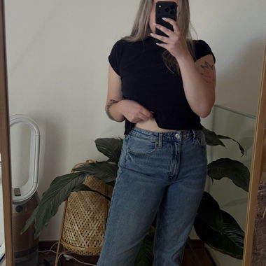 Blauer Straight-Jeans