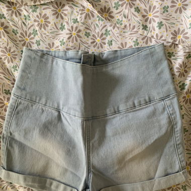 Lightblue shorts