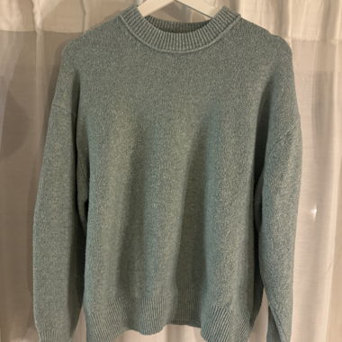 Sweater S