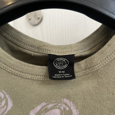 Grafisches Crop-T-Shirt