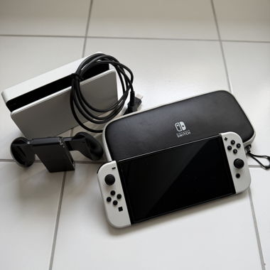 Console Nintendo Switch OLED