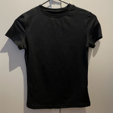 Stretchy compression shirt