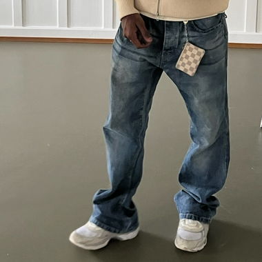 blue flared denim jeans - size 32