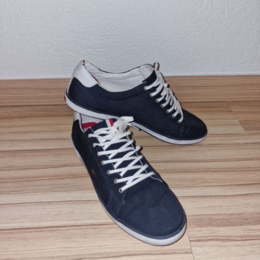 Chaussures Tommy Hilfiger 45