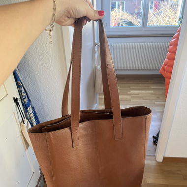Grand cabas en cuir cognac