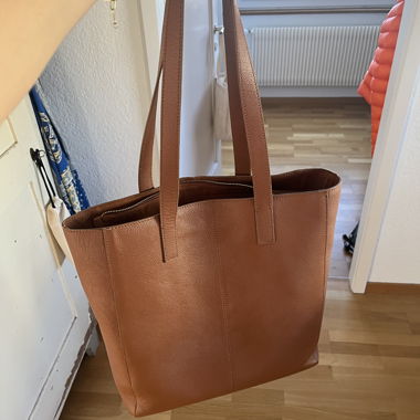 Grand cabas en cuir cognac