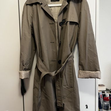 Women’s rain trench coat