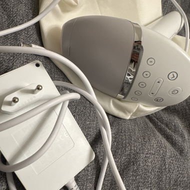 Dispositivo per la rimozione dei peli IPL