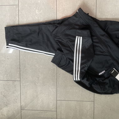 Tuta Adidas
