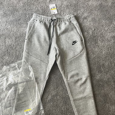 Jogging Nike Tech Gris
