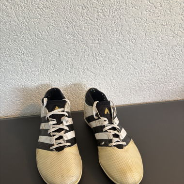 Chaussures foot en salle