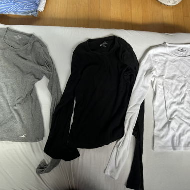 Hollister 3 long-sleeve tops white / grey / black