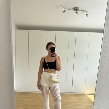 Weiße Häkelhose Bershka M