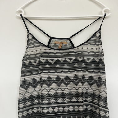 Top mit Azteken-Muster