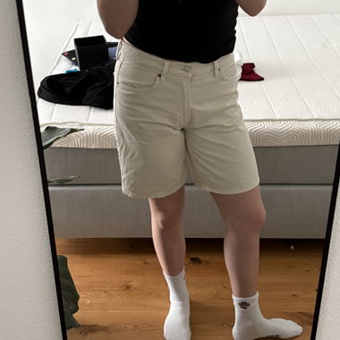 Kurze Hosen
