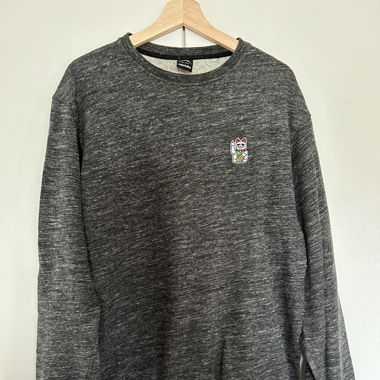 Irie Daily Pullover mit maneki-neko Patch
