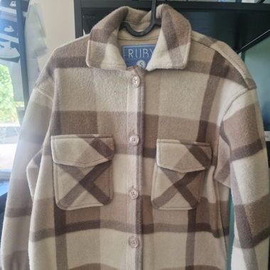 Veste épaisse style surchemise – RUBY S